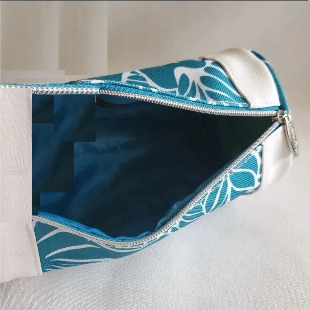 Lancome Round Makeup Bag Travel/Cosmetic Bag Case Small Teal & White Zip